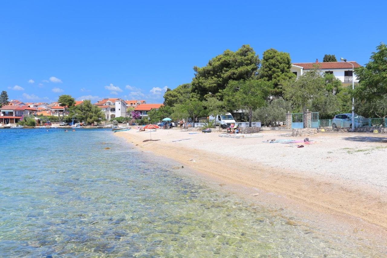 Family Friendly Seaside Apartments Brodarica, Sibenik - 15270 Extérieur photo