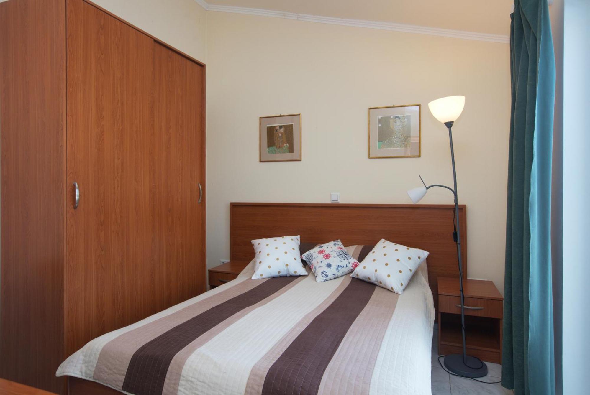 Family Friendly Seaside Apartments Brodarica, Sibenik - 15270 Chambre photo